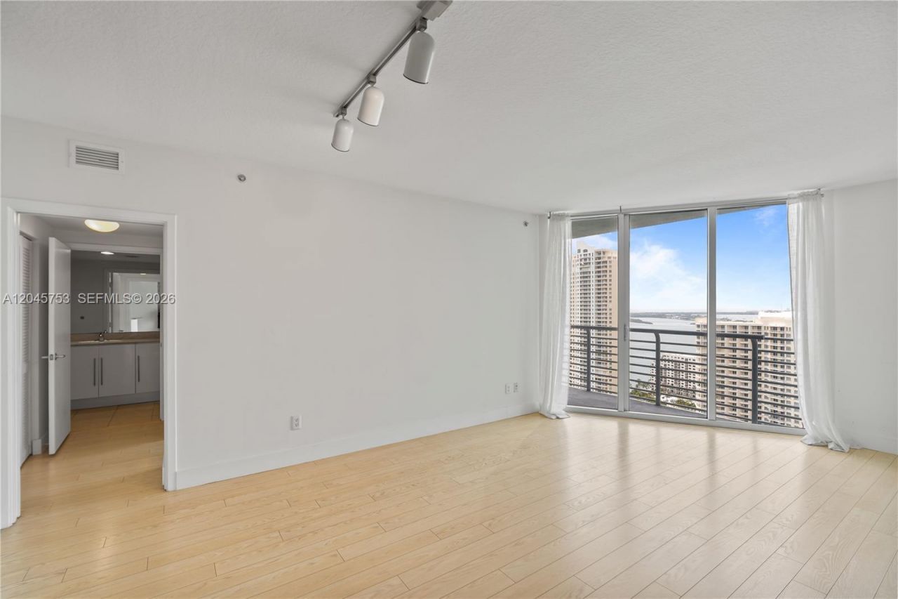 335 S Biscayne Blvd, Unit 3503, Miami, FL 33131 Photo