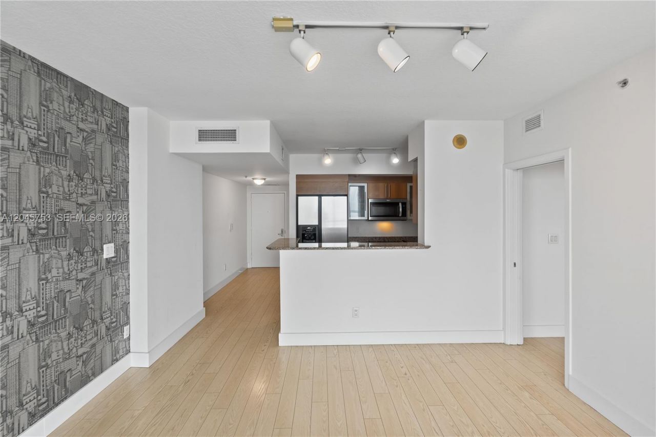 335 S Biscayne Blvd, Unit 3503, Miami, FL 33131 Photo