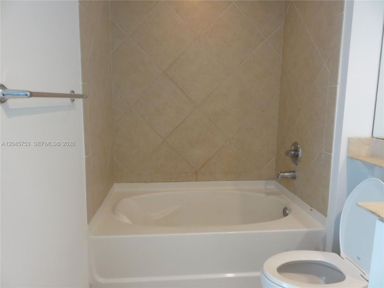 335 S Biscayne Blvd , Unit 3503, Miami, FL 33131 Photo