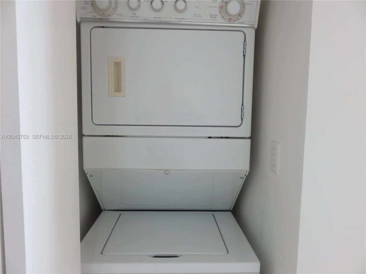 335 S Biscayne Blvd , Unit 3503, Miami, FL 33131 Photo