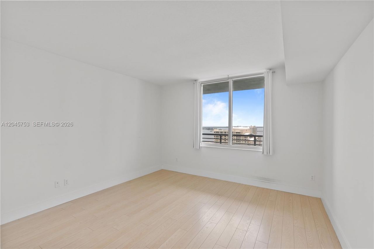 335 S Biscayne Blvd, Unit 3503, Miami, FL 33131 Photo