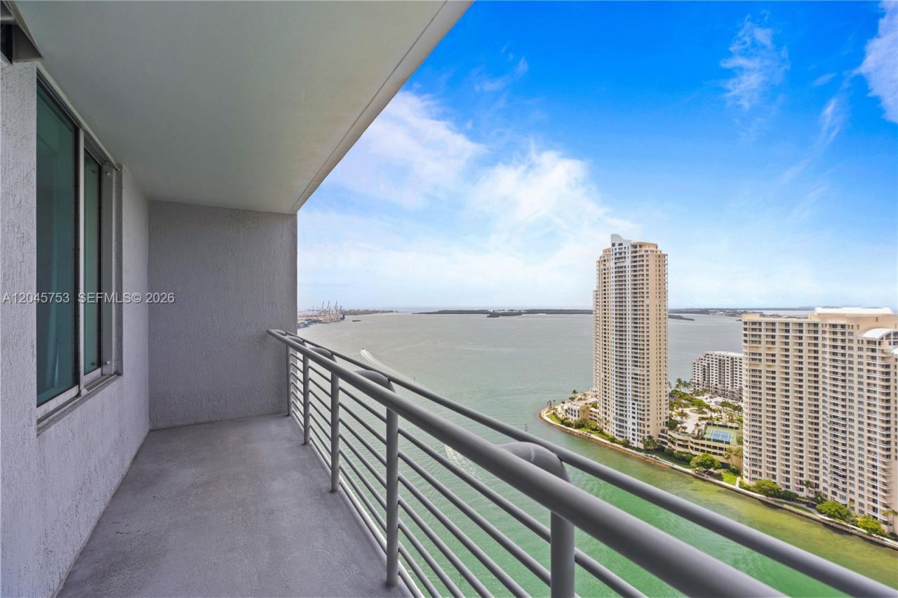 335 S Biscayne Blvd, Unit 3503, Miami, FL 33131 Photo