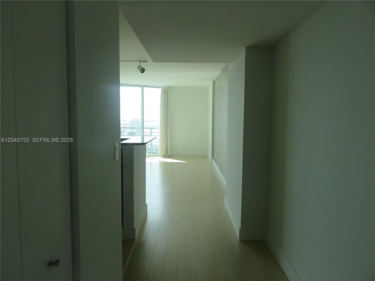 335 S Biscayne Blvd , Unit 3503, Miami, FL 33131 Photo