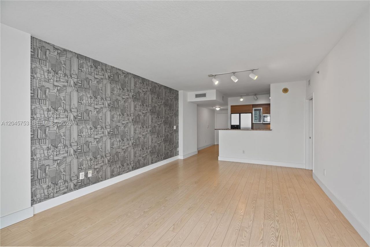 335 S Biscayne Blvd, Unit 3503, Miami, FL 33131 Photo