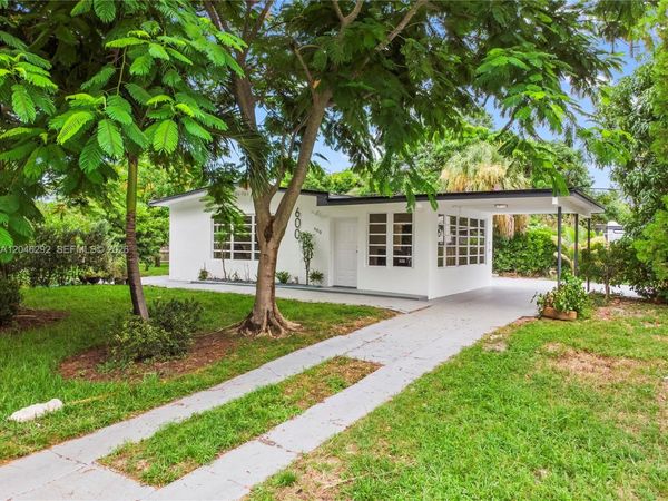 600 NE 44th St , Deerfield Beach, FL 33064