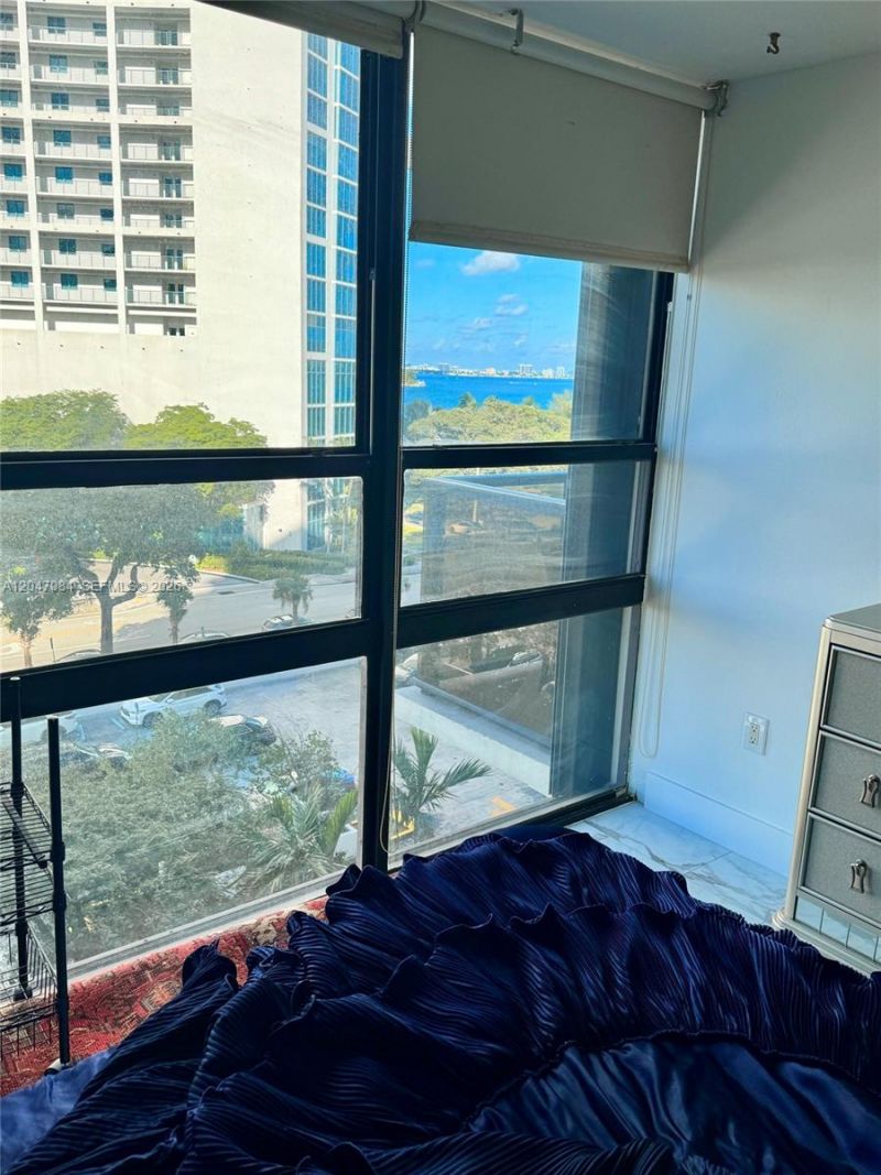 600 NE 36th St , Unit 609, Miami, FL 33137 Photo