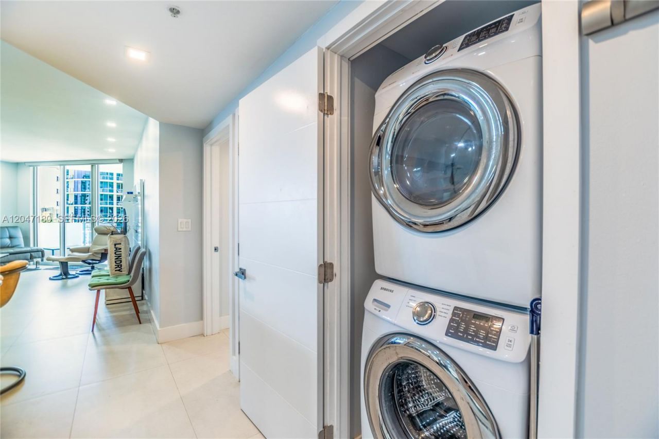17375 Collins Ave, Unit 1206, Sunny Isles Beach, FL 33160 Photo