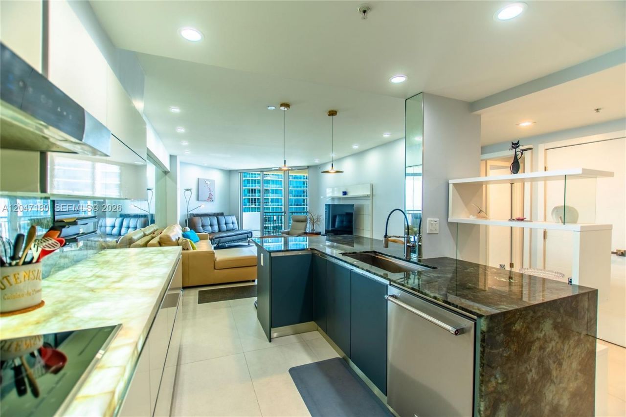 17375 Collins Ave, Unit 1206, Sunny Isles Beach, FL 33160 Photo