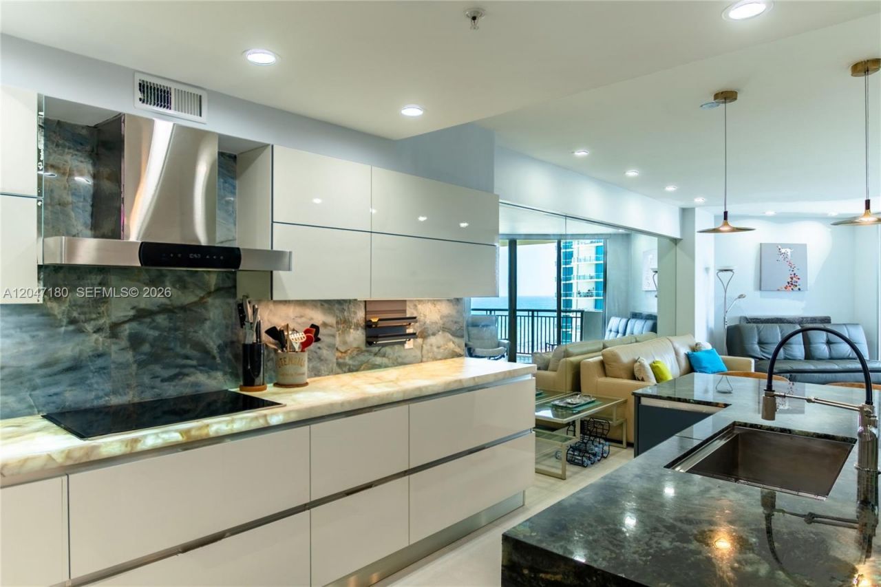 17375 Collins Ave, Unit 1206, Sunny Isles Beach, FL 33160 Photo