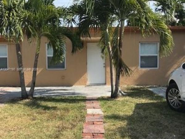 1632 NE 183rd St , Unit 1632, North Miami Beach, FL 33179