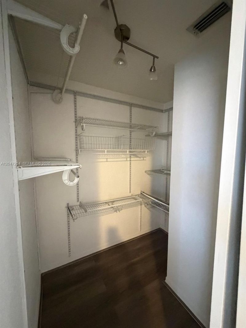 6016 NW 116th Pl, Unit 406, Doral, FL 33178 Photo