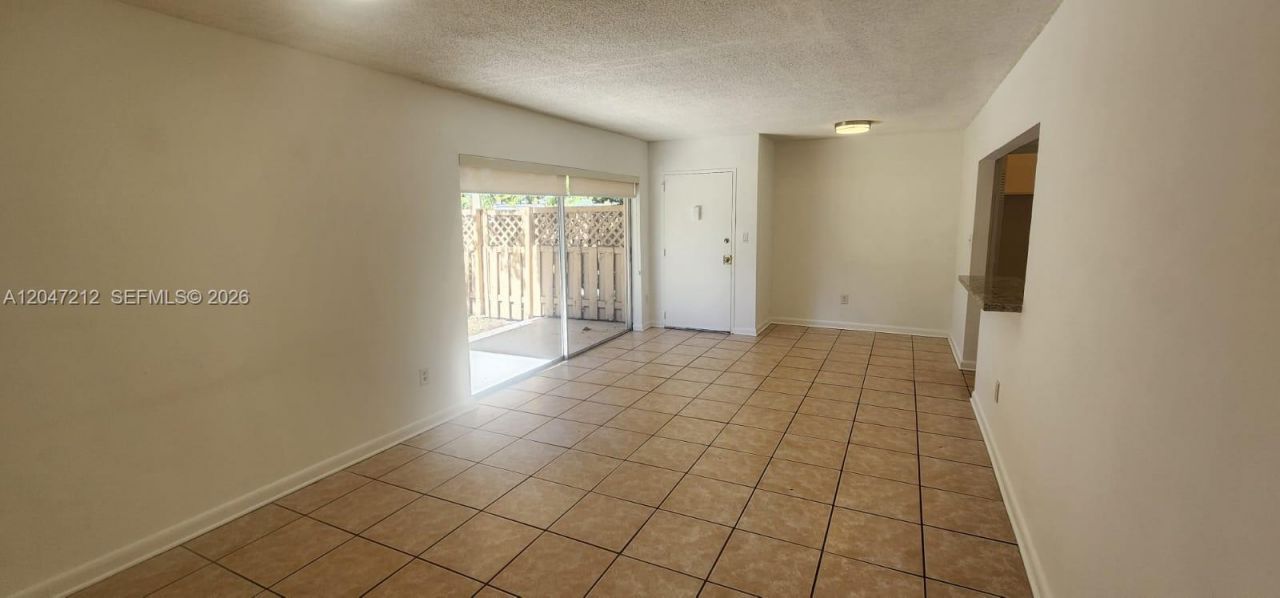 4134 NW 79th Ave , Unit 1C, Doral, FL 33166 Photo