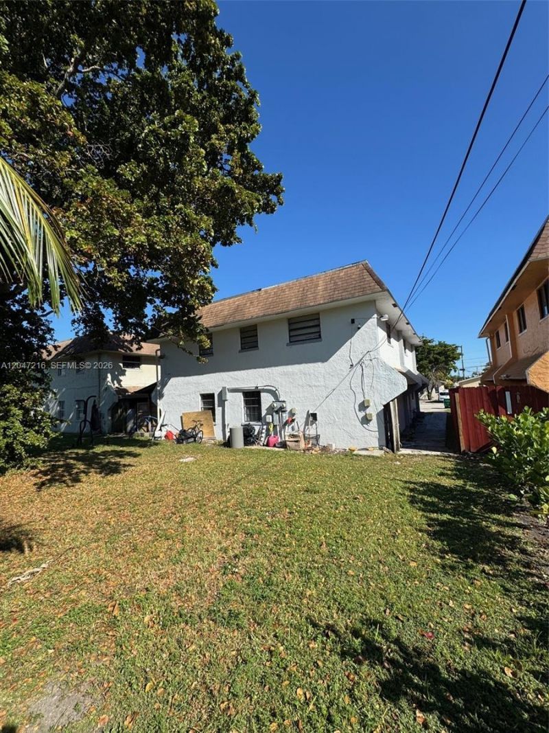 1741 SW 40th Ter , Fort Lauderdale, FL 33317 Photo