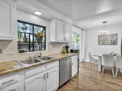 4610 Noche Lane, Reno, NV 89502 Photo