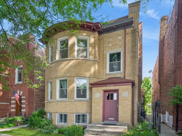 2244 W Argyle Street , Chicago, IL 60625