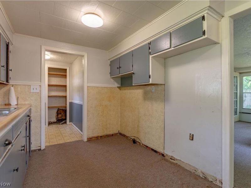 5061 Thursby Road, North Canton, OH 44720 Photo 10