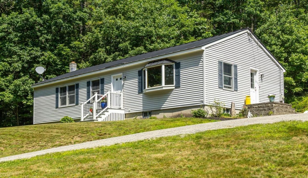 122 Eaton Road, Swanzey, NH 03446 Main Photo