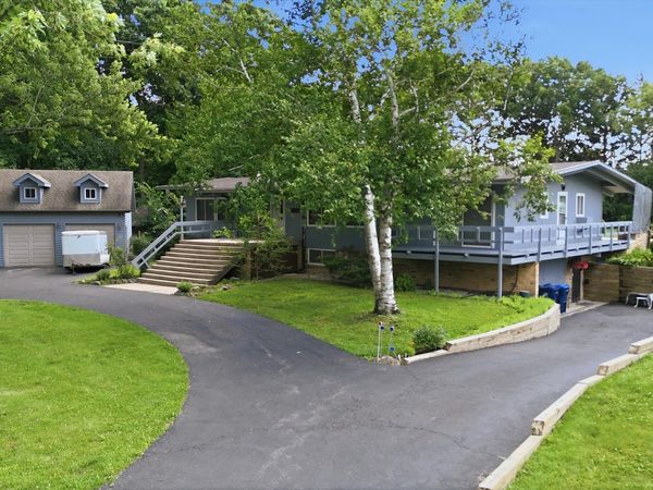 15287 W Apple Orchard Lane , Lincolnshire, IL 60069