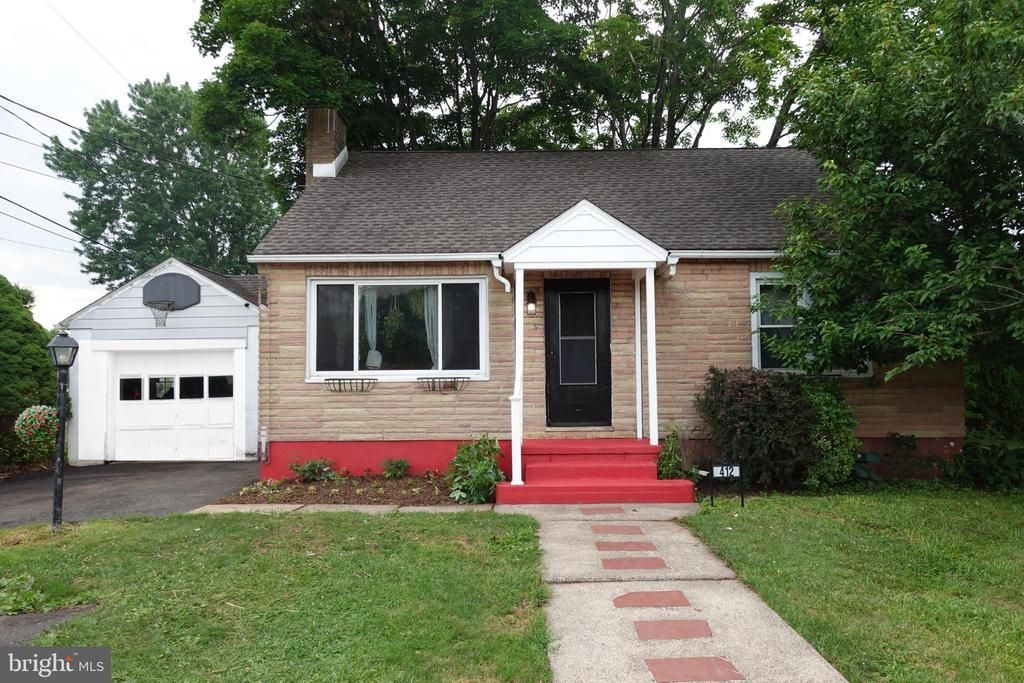 412 N Ambler Street, Quakertown, PA 18951 Main Photo