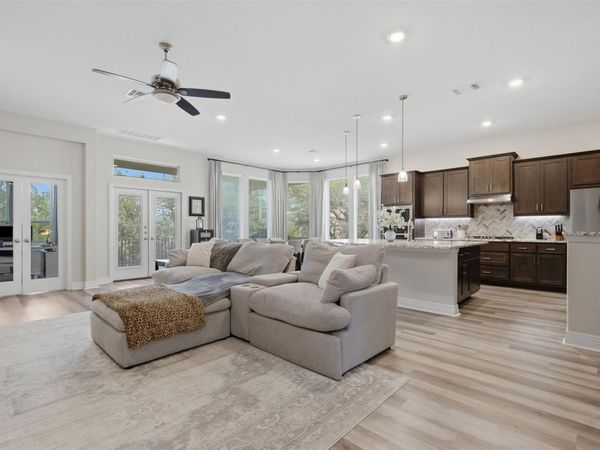 412 Fair Oaks DR, Georgetown, TX 78628
