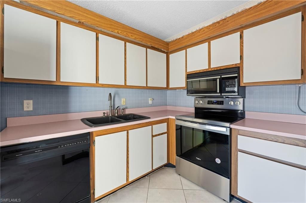 1703 Park Meadows Dr , Unit 2, Fort Myers, FL 33907 Photo