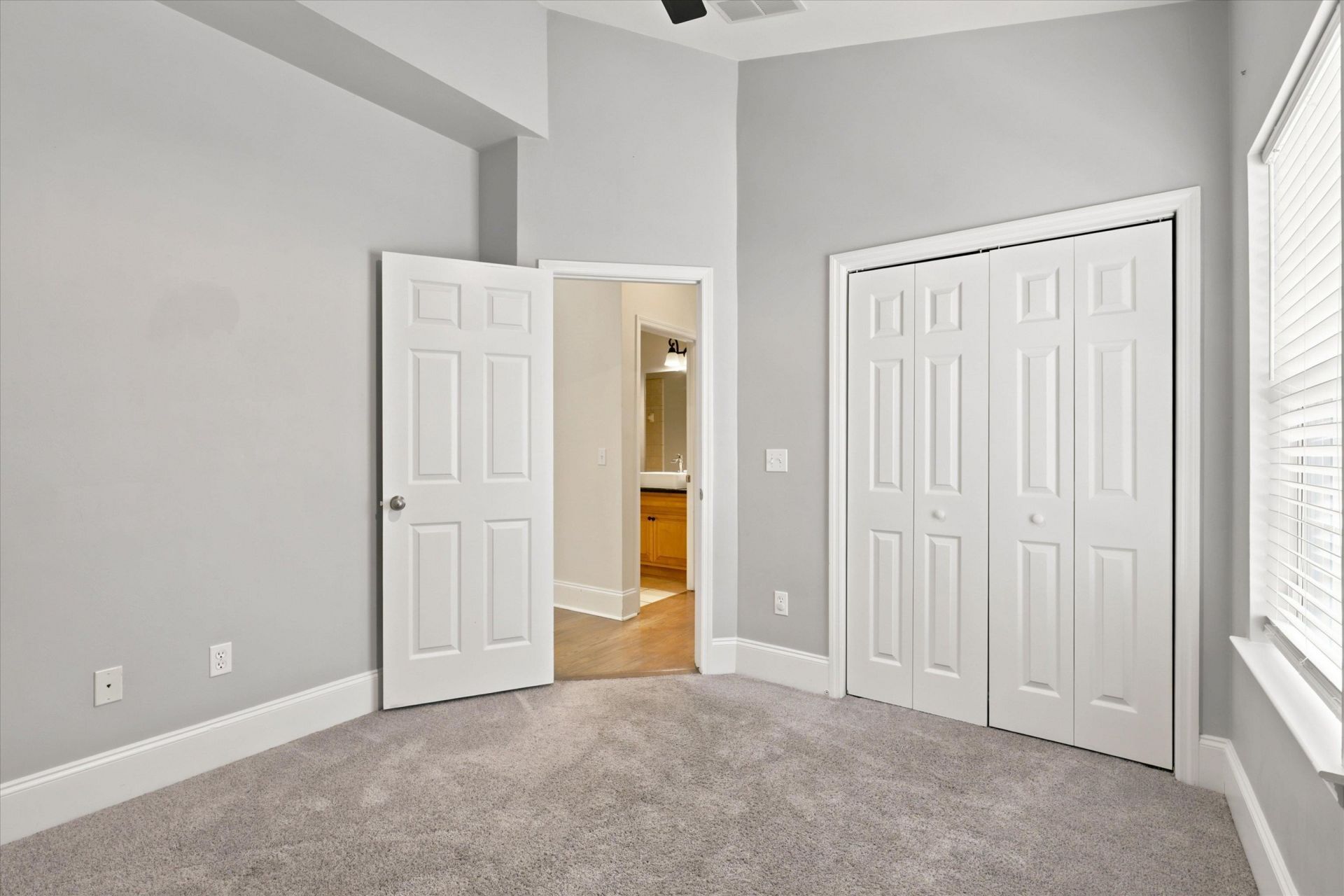 301 NE 5th Street , Havana, FL 32333 Photo