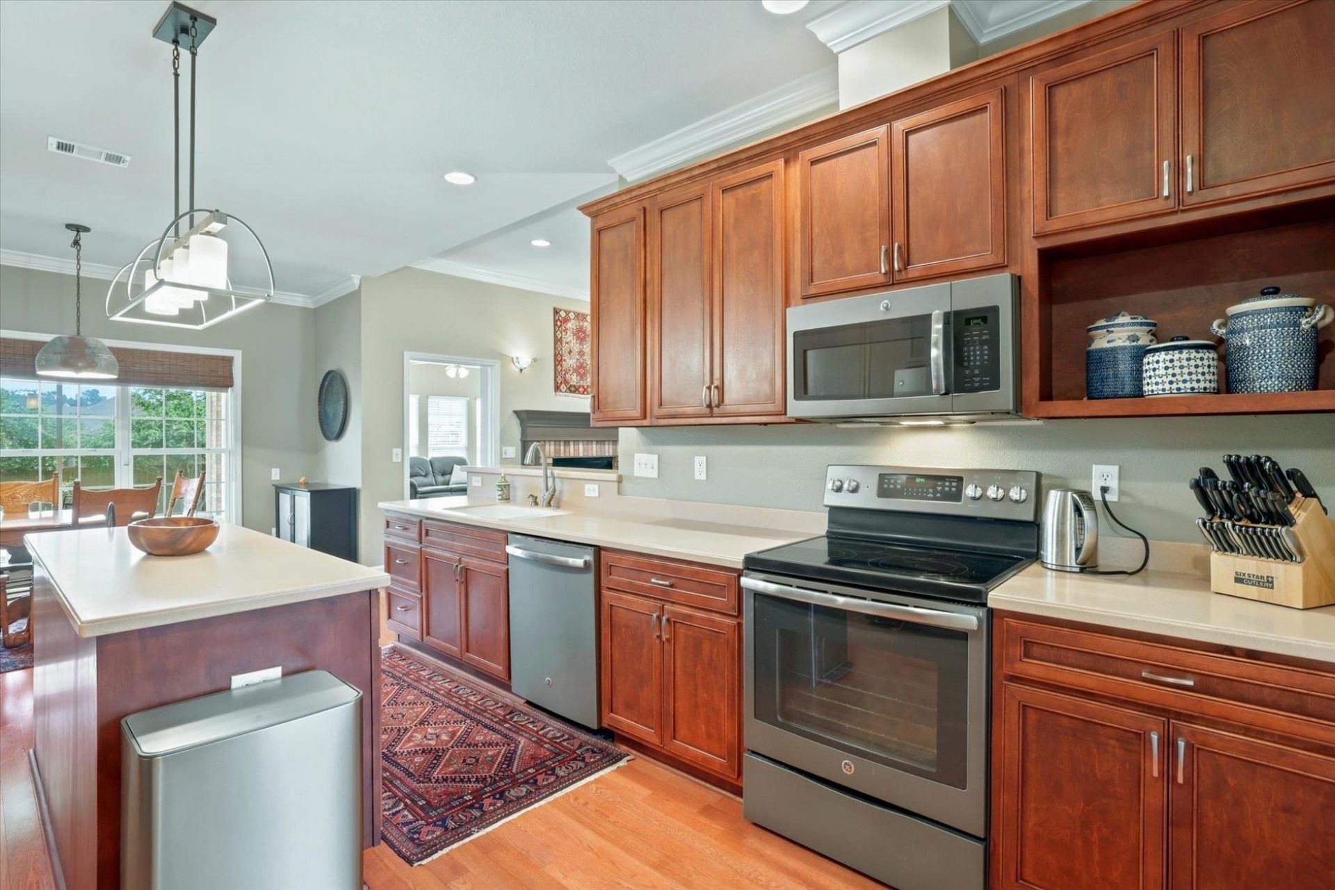611 Twin Ponds Drive, Havana, FL 32333 Photo