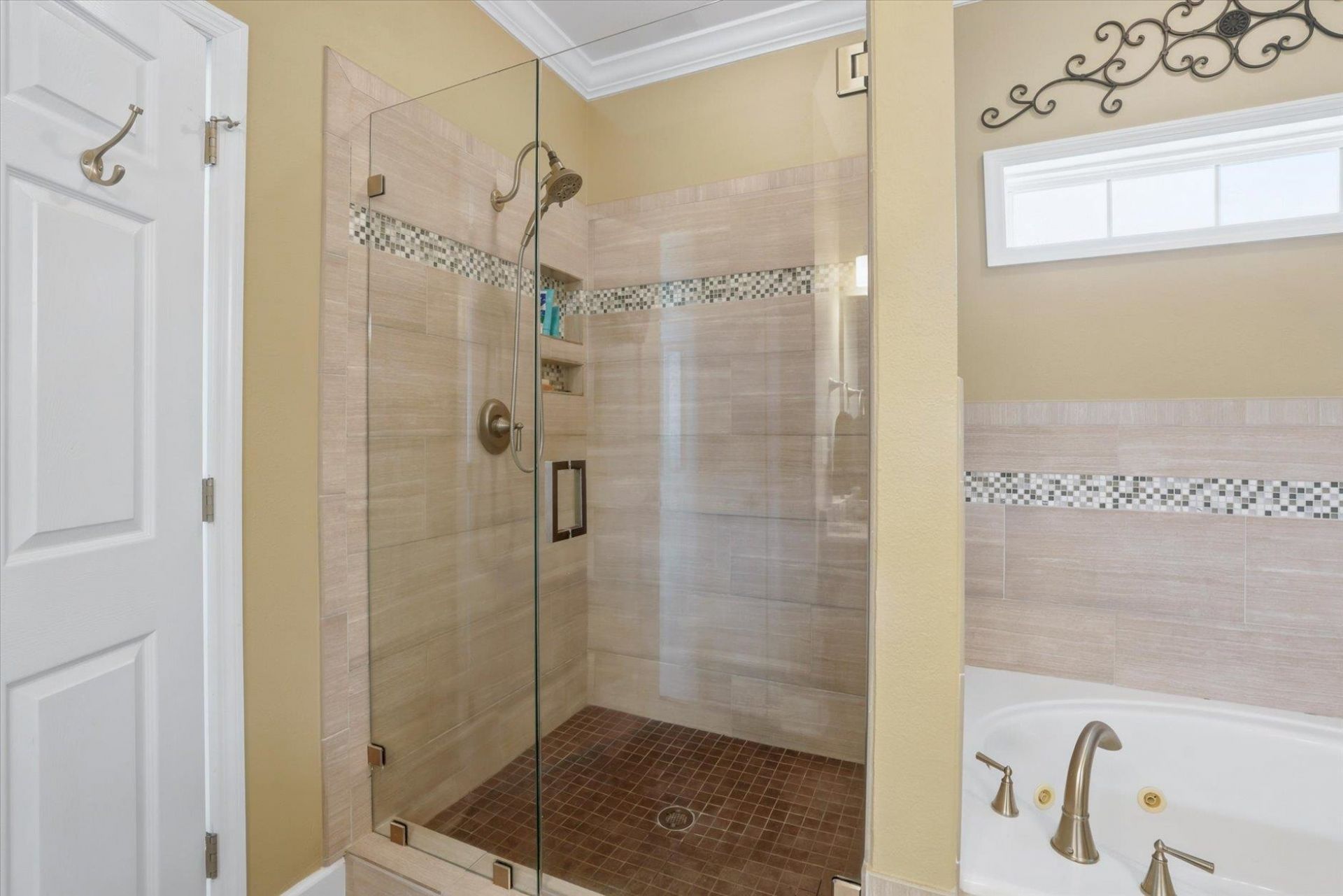 611 Twin Ponds Drive, Havana, FL 32333 Photo