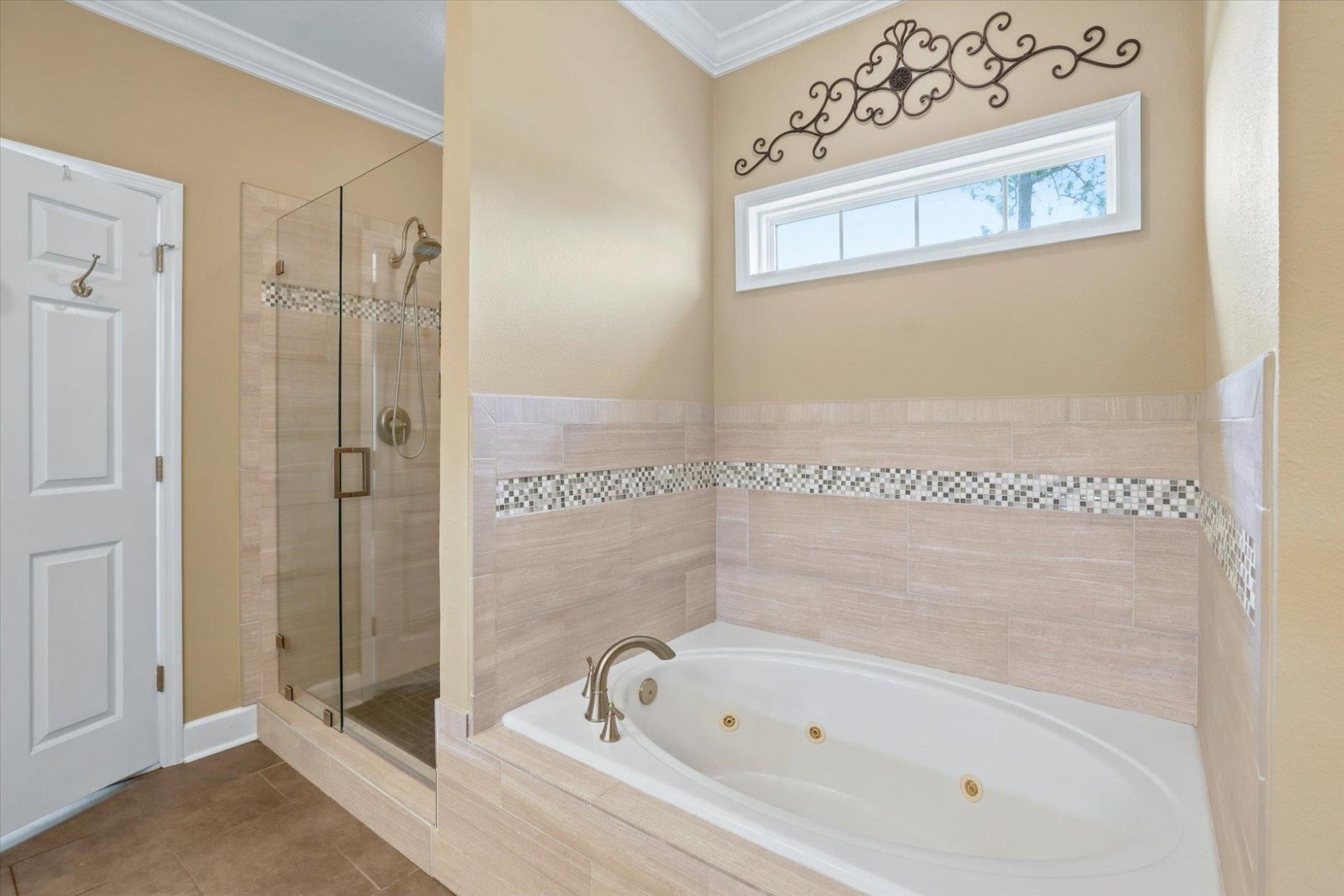 611 Twin Ponds Drive, Havana, FL 32333 Photo