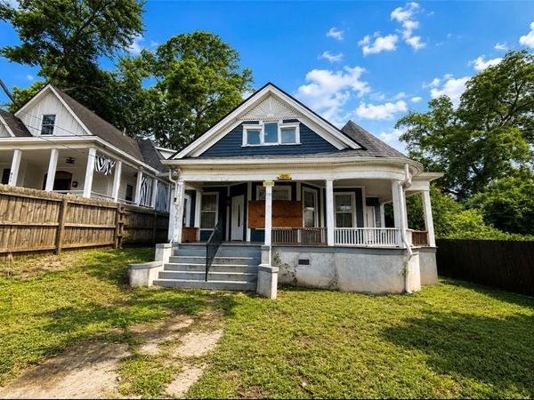 907 Hank Aaron Drive SW, Atlanta, GA 30315