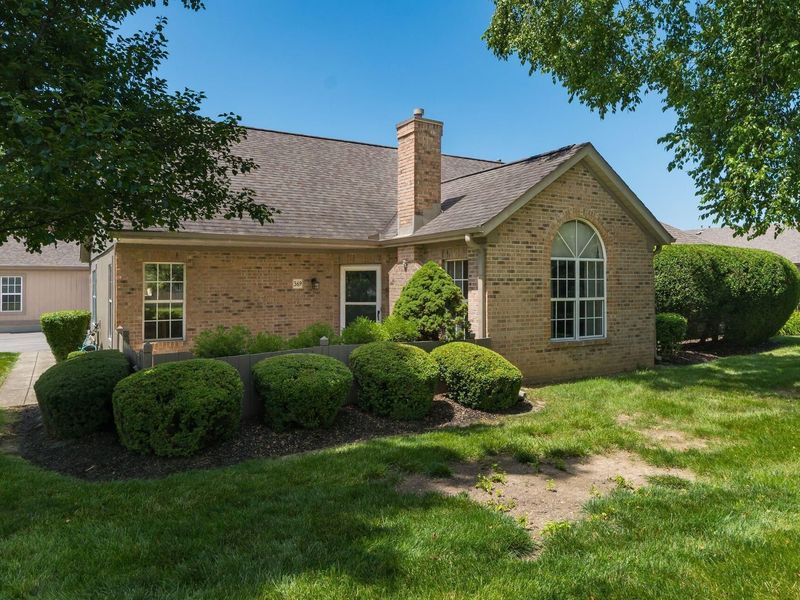 369 Windemere Circle, Westerville, OH 43082 Photo 3