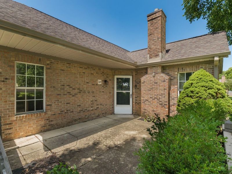 369 Windemere Circle, Westerville, OH 43082 Photo 4