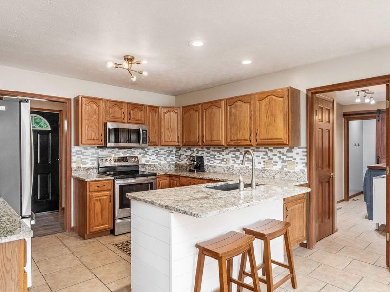 9820 Basil Road NW, Baltimore, OH 43105 Photo 12