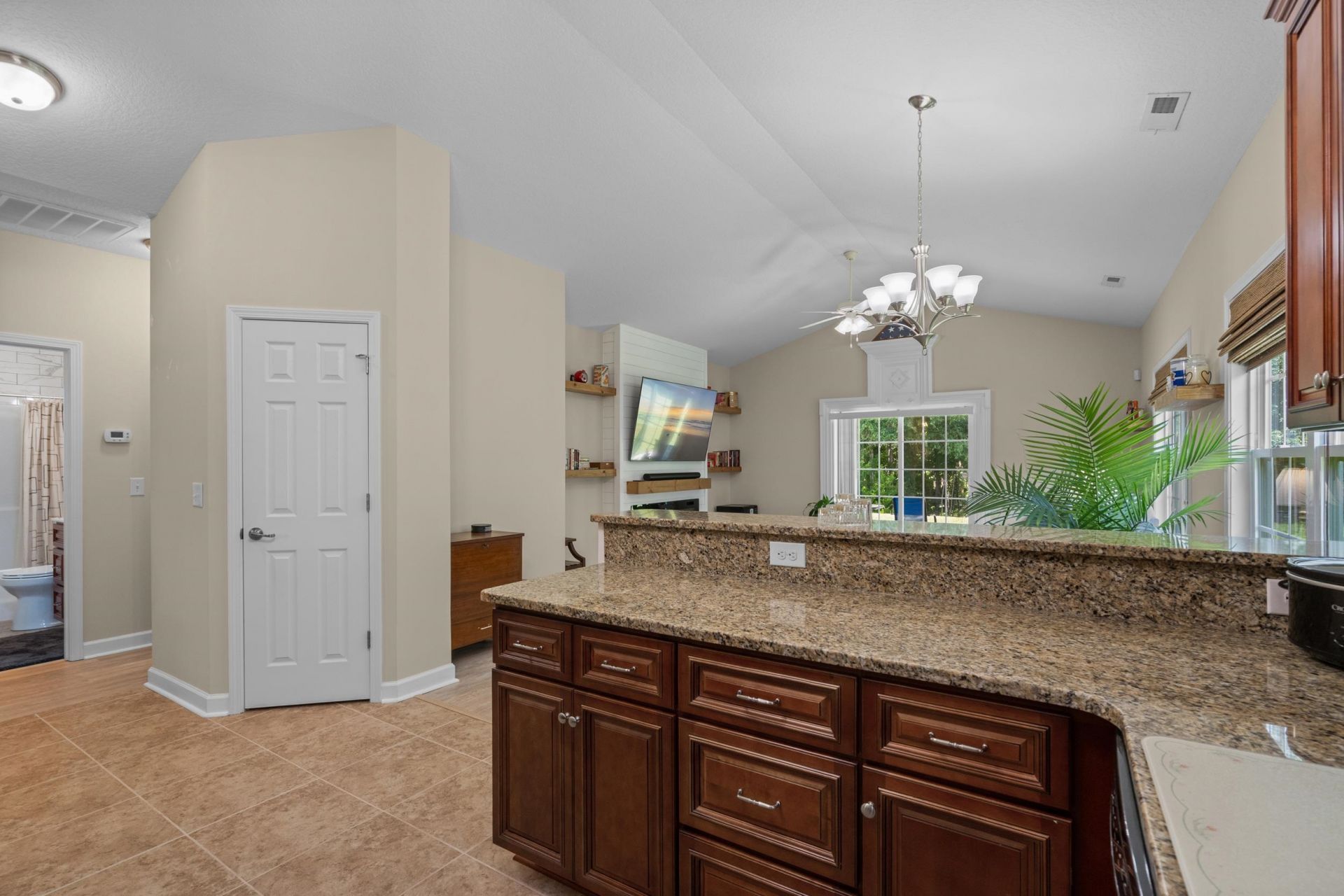 308 Palm Cove Circle Photo 16