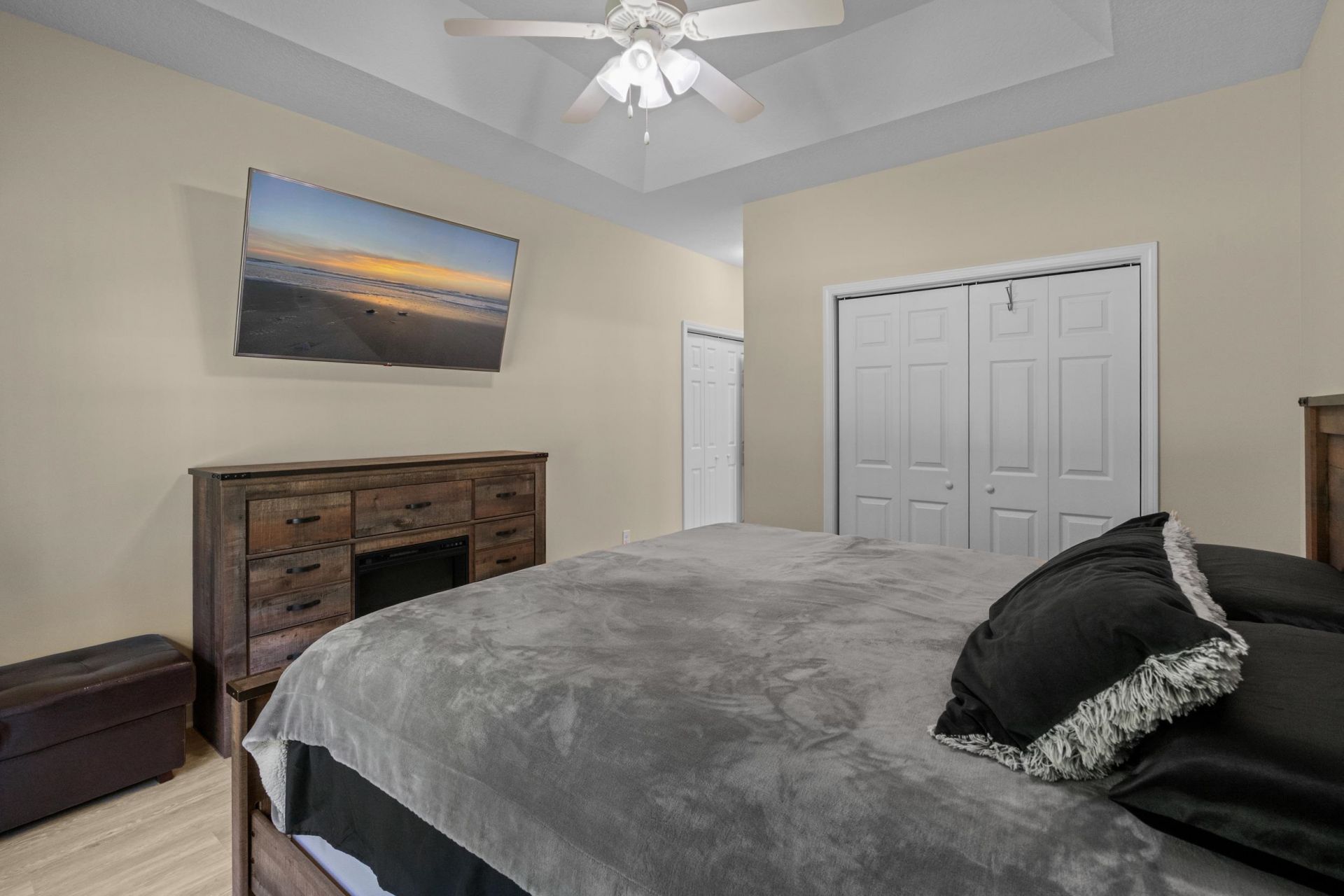 308 Palm Cove Circle Photo 22