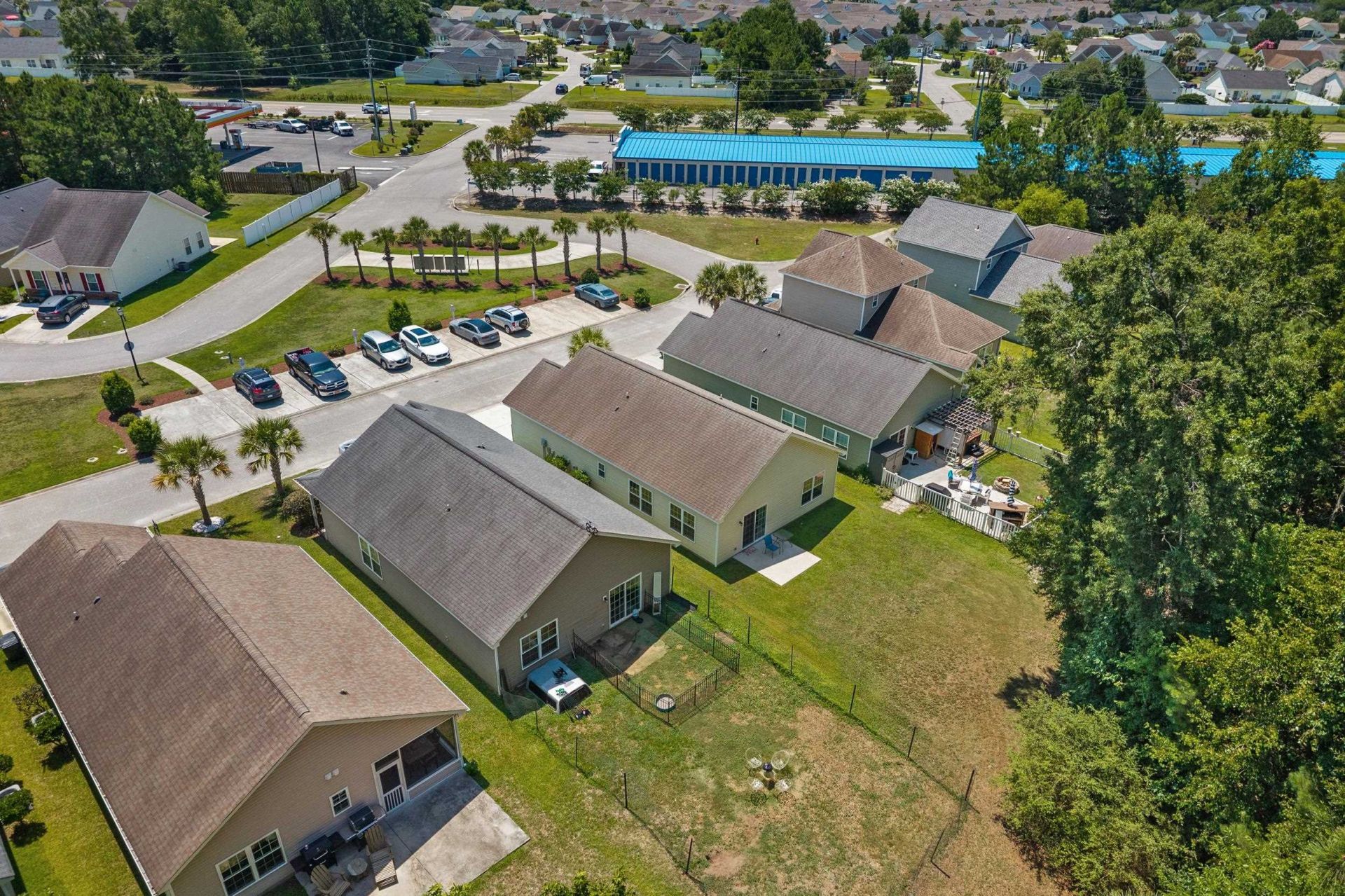 308 Palm Cove Circle Photo 33