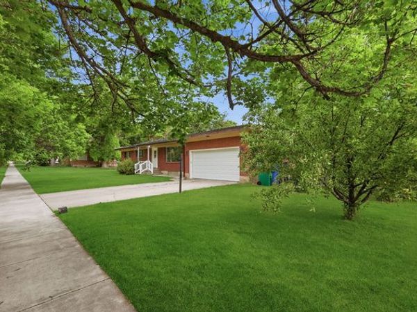 195 E MAIN ST , Wellsville, UT 84339