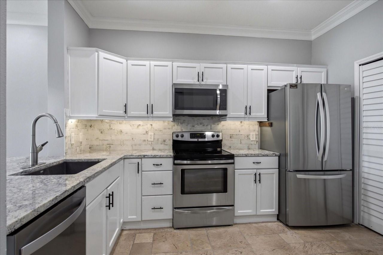 459 Hamptoncrest Circle, Unit 103, Lake Mary, FL 32746 Photo