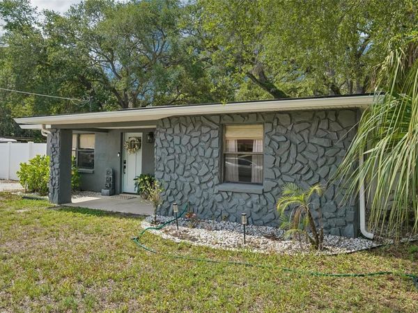 2934 W ELLIS DRIVE , TAMPA, FL 33611