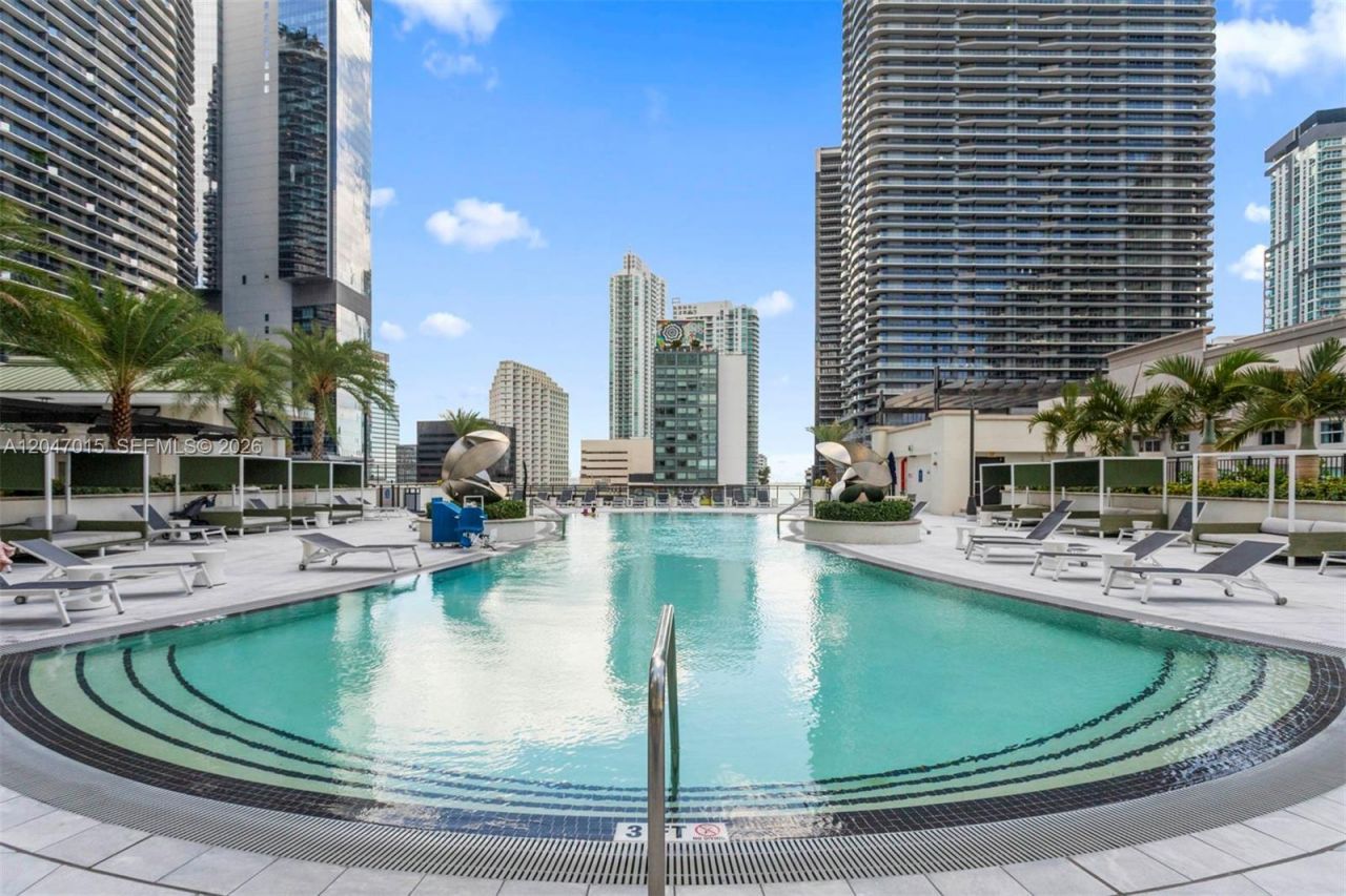 999 SW 1st Ave , Unit 2015, Miami, FL 33130 Photo