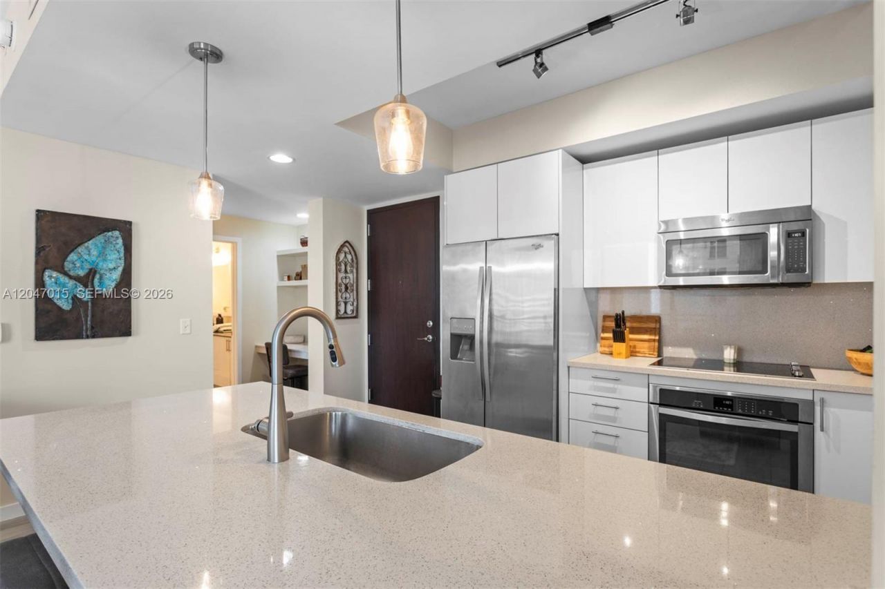 999 SW 1st Ave , Unit 2015, Miami, FL 33130 Photo