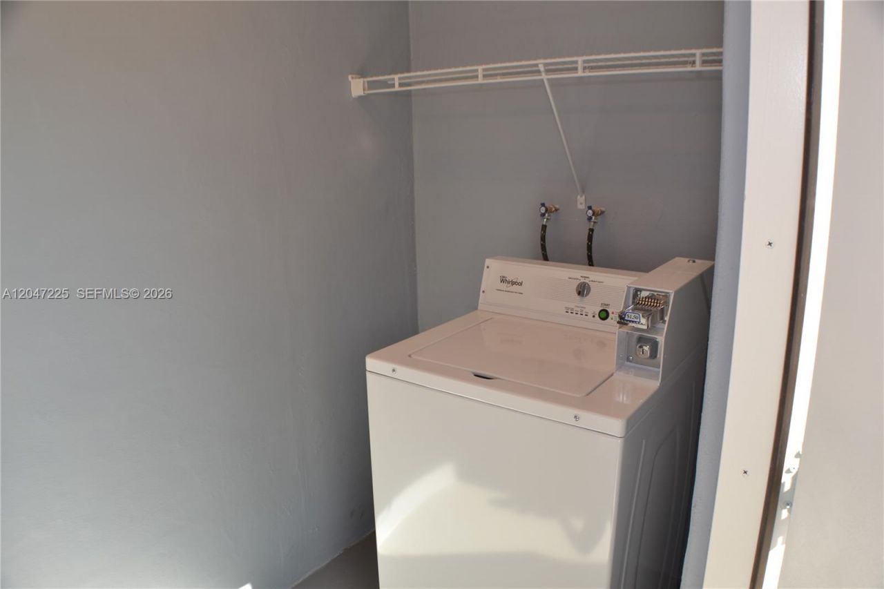 718 SE 13th St , Unit 4, Fort Lauderdale, FL 33316 Photo