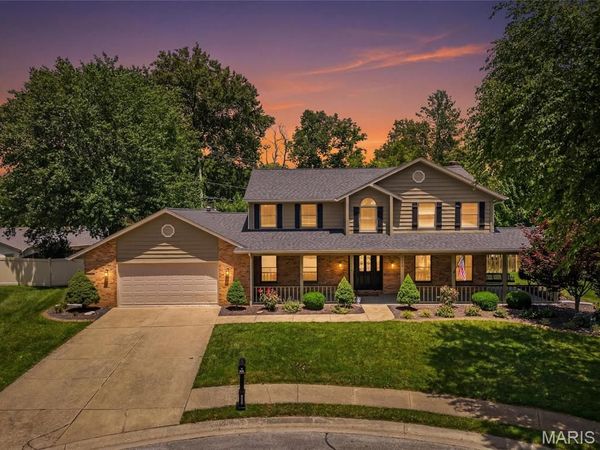 1117 Woodleaf Drive, O'Fallon, IL 62269