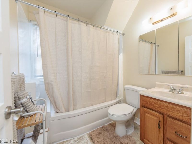4112 Cullen Drive, Cleveland, OH 44105 Photo 33