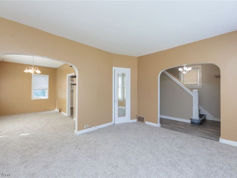 4112 Cullen Drive, Cleveland, OH 44105 Photo 8