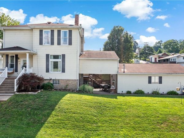 207 Mccormick Ave, Bentleyville, PA 15314