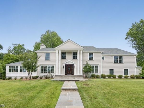 125 Stewart Rd, Millburn, NJ 07078