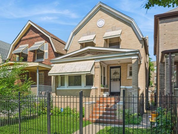 6655 S University Avenue, Chicago, IL 60637