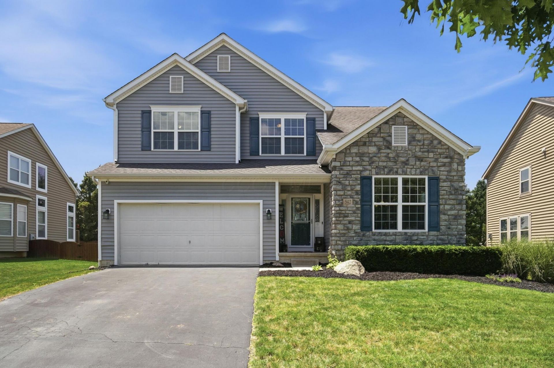 542 Apple Valley Circle , Delaware, OH 43015 Main Photo
