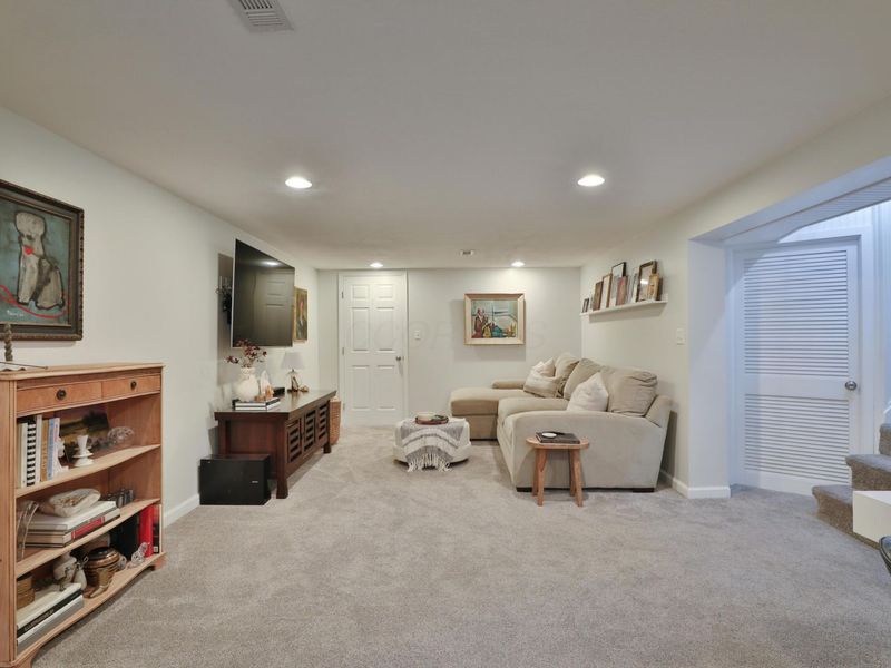 7682 Broadwyn Drive, Reynoldsburg, OH 43068 Photo 34